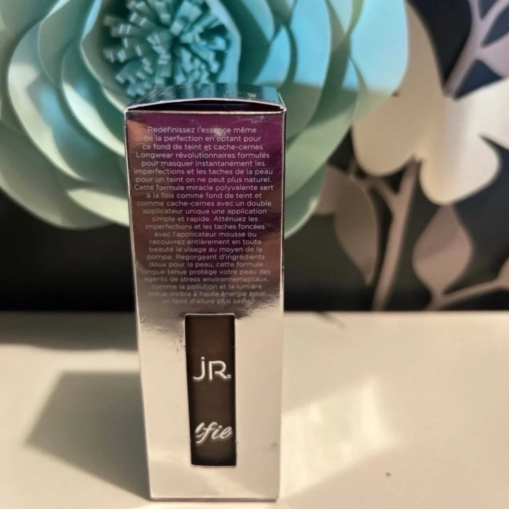 💎 PUR 4-in-1 Love Your Selfie Foundation | DPP1